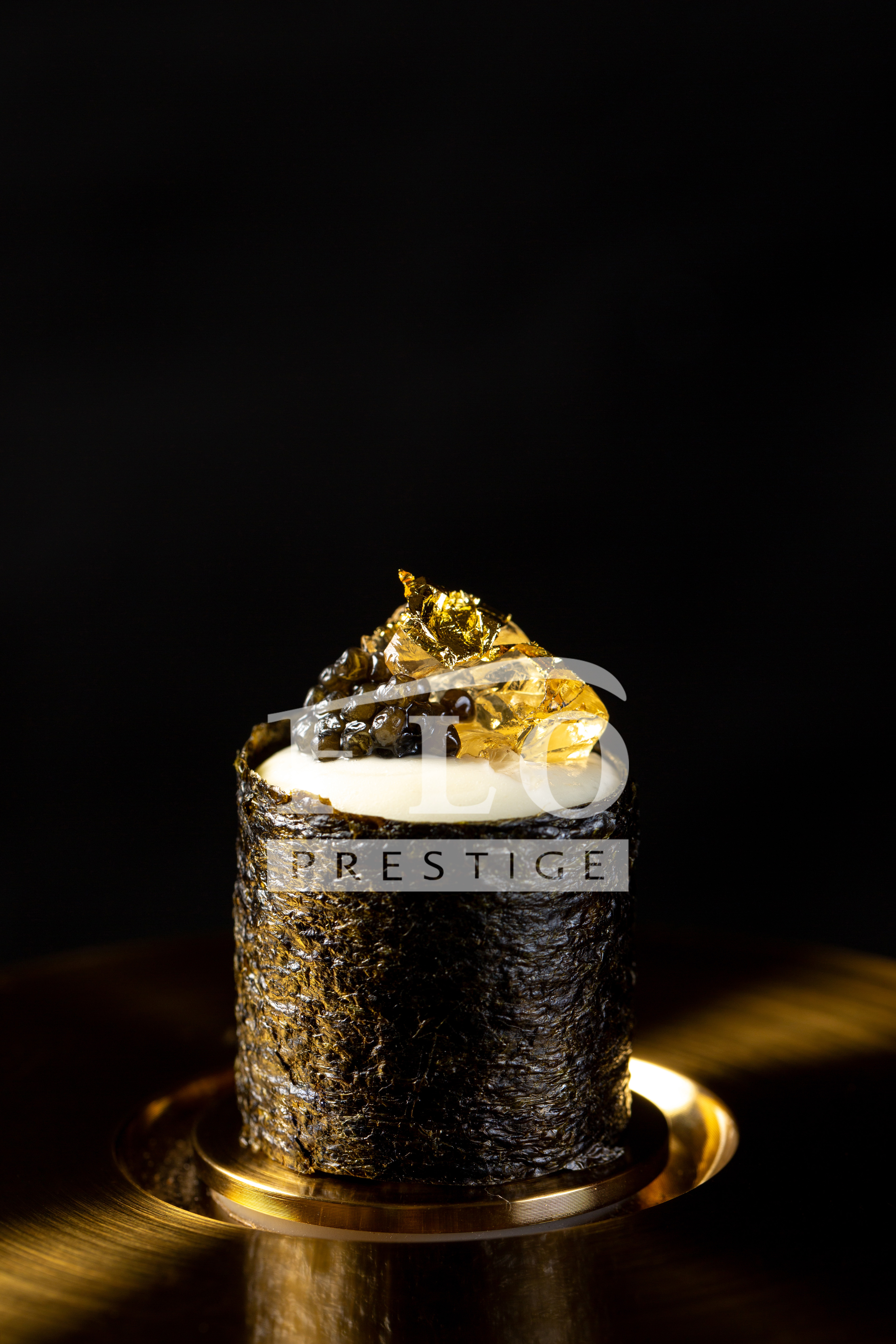 Caviar with Scallop Seaweed